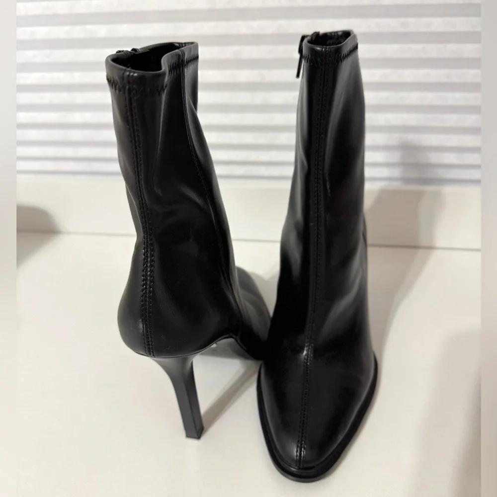 Zara Women’s Sleek Black Pointed Heeled Boots - Picture 2 of 9